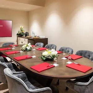 https://leonardo-royal-hotel-venice-mestre.hotelslidodijesolo.com