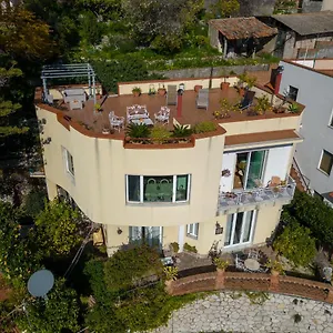 Alojamento de Acomodação e Pequeno-almoço Giannina Taormina