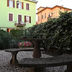Dimora Montecchi Penzion