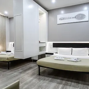 https://casa-barberini.it-romehotels.com