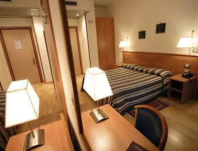Hotel Piccolo Verona 3*,